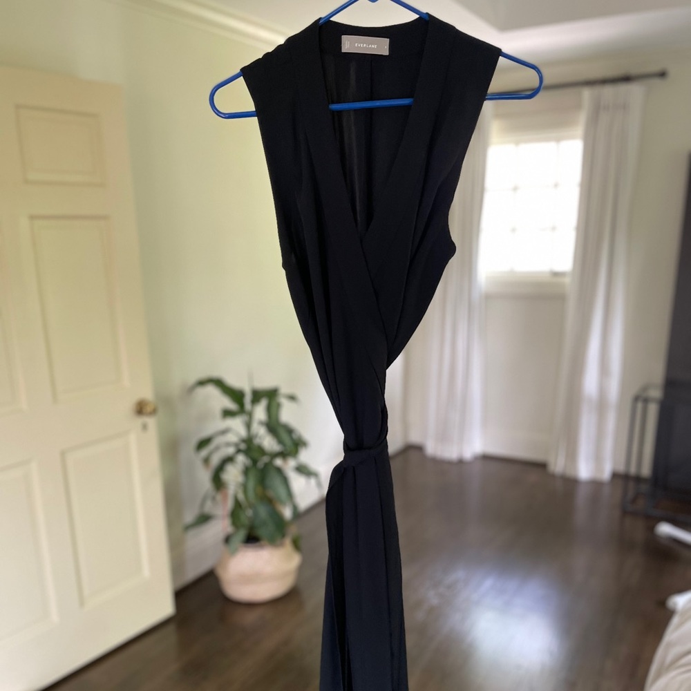 Everlane Japanese GoWeave wrap dress in black